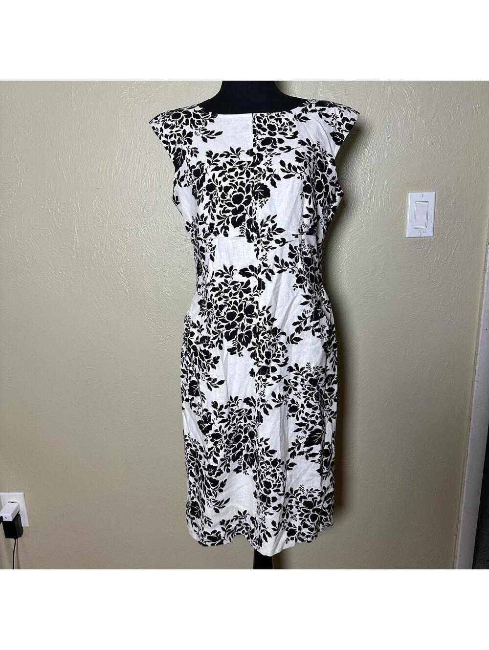 Modern Romantic Linen Blend Sheath Dress Tailored Floral Midi Black White